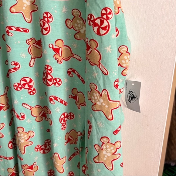 Disney Gingerbread Candy Cane Mickey Mouse Adult Pajamas Womens xl Christmas pjs - Picture 5 of 13